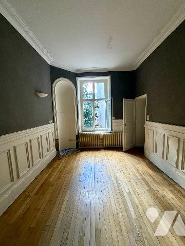 A VENDRE EN EXCLUSIVITE - T4 105M² - VILLE VIELLE