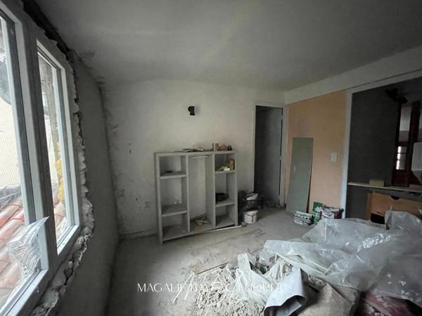 Immeuble à rénover Carcassonne 6 pièce(s) 103 m2