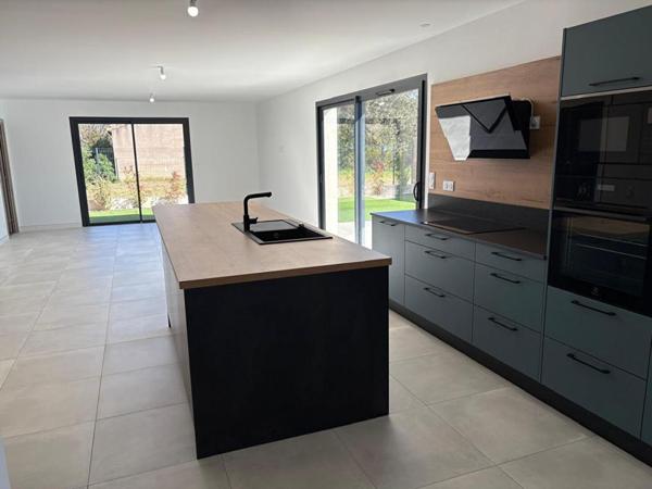 Villa T5 de 2023 avec 97 m2 habitables sur 500m² de jardin