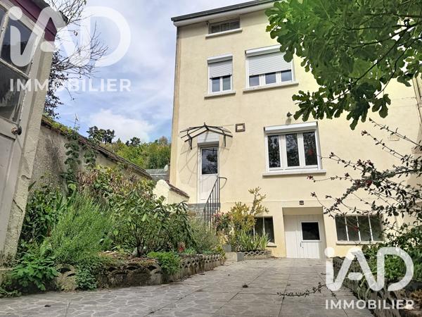 Maison à vendre 6 pièces 113 m² Château-Renard