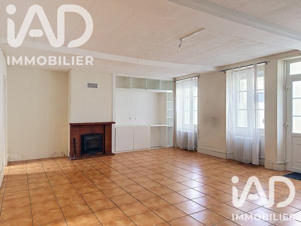 Maison à vendre 6 pièces 113 m² Château-Renard