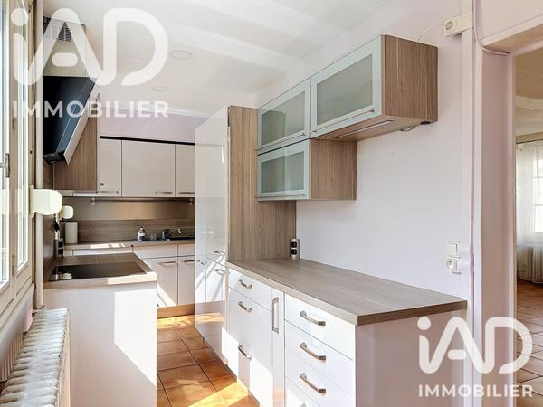 Maison à vendre 6 pièces 113 m² Château-Renard