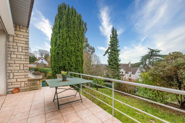 Maison 5 pièces - 105 m² Exclusivité efficity