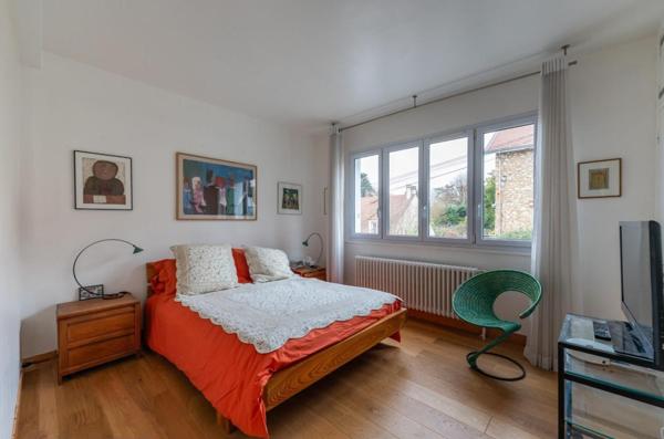 Maison 5 pièces - 105 m² Exclusivité efficity