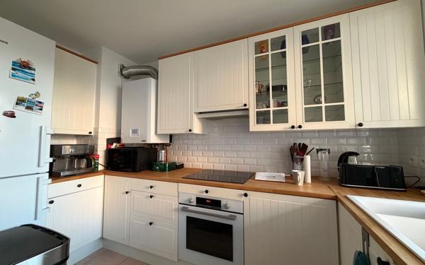 Appartement à vendre    4 pièces • 83,53 m2 Montigny-le-Bretonneux