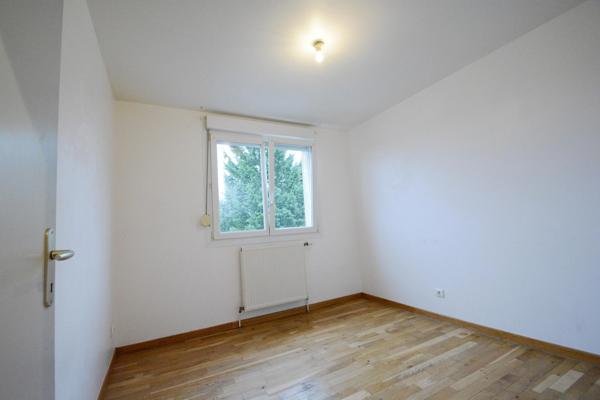 Dpt Nord (59), à louer CAMBRAI appartement T3 - 55 m² - 1er étage