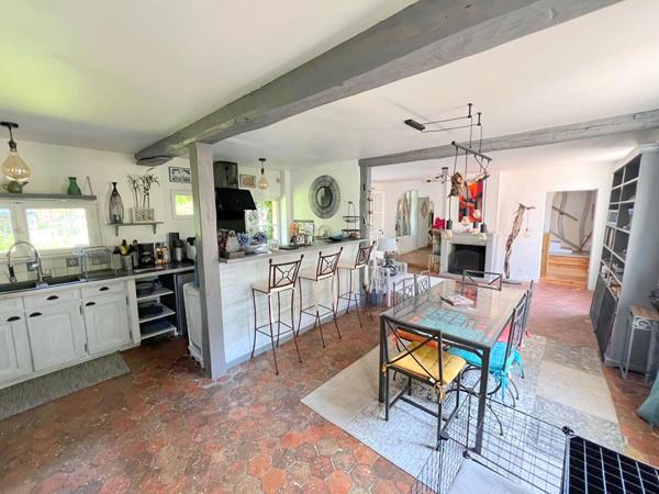 Maison CHAUMONT EN VEXIN 9 pièces 200 m2