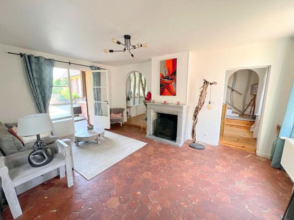 Maison CHAUMONT EN VEXIN 9 pièces 200 m2