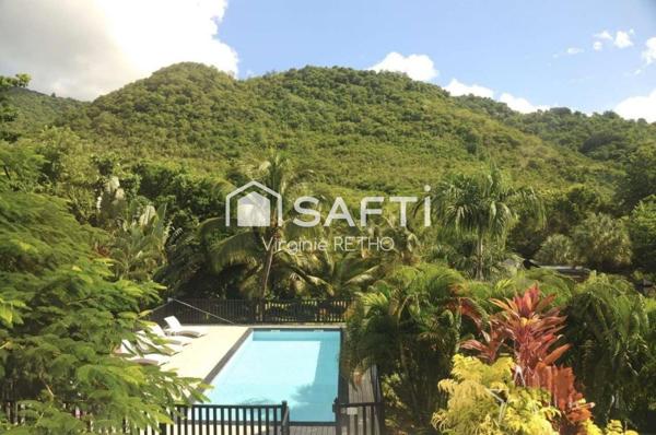 Rare, domaine hôtelier de 6 villas