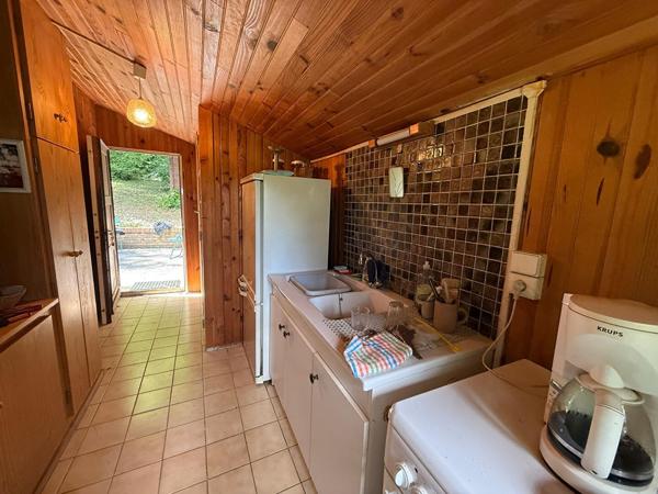 Chalet à rénover et à agrandir sur terrain 920 m²