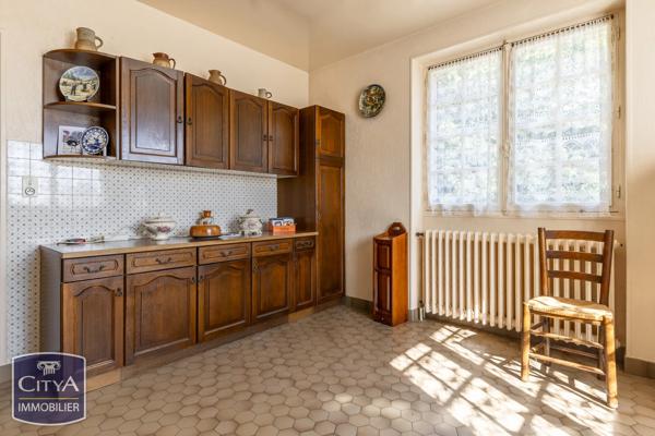 Maison à vendre 6 pièces 133.22m² Sainte-Feyre (23000)