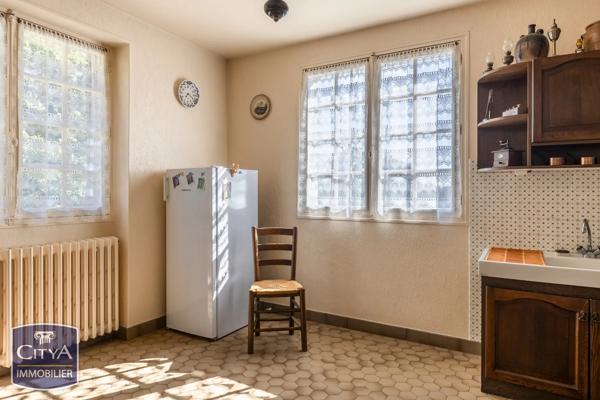 Maison à vendre 6 pièces 133.22m² Sainte-Feyre (23000)
