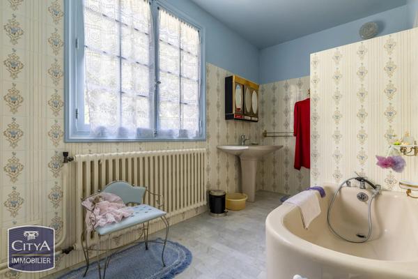 Maison à vendre 6 pièces 133.22m² Sainte-Feyre (23000)