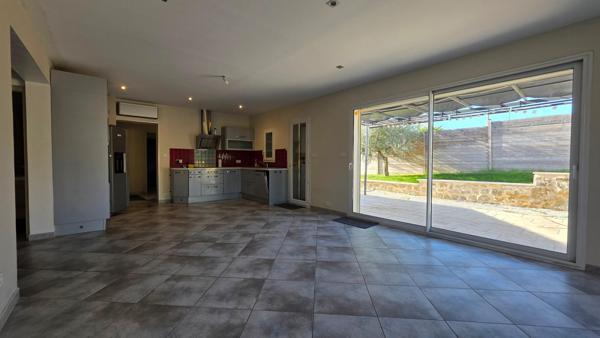 Maison à MANOSQUE, 04100 - 5 pièces 120m²