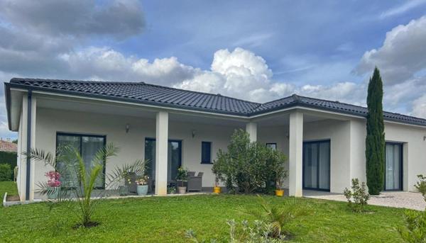 Maison contemporaine 4 chambres  – Quartier du Golf