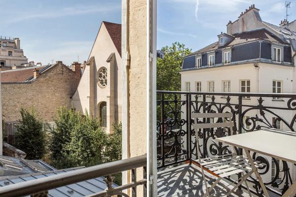 Appartement rénové (deux chambres possibles) à deux pas de l’île Saint-Louis