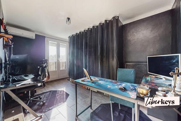 Dernier étage – T3 spacieux, transformable en T4