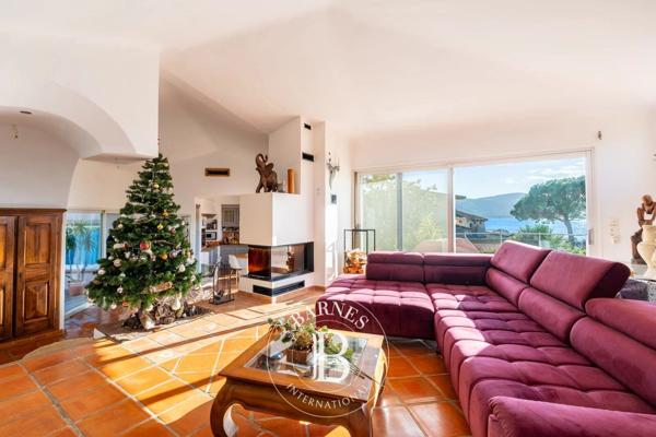 Porto-Vecchio, Villa 4 Chambres -  200 m² à vendre