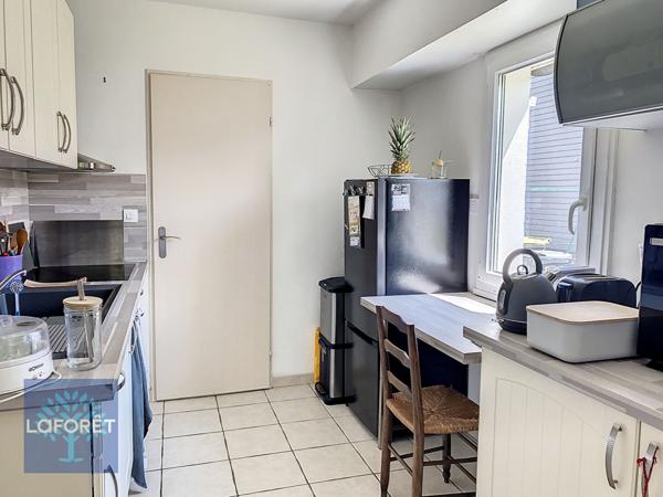 Location maison près de LOUVIGNE DU DESERT - 2 pièce(s) - 50 m² - 470 €/mois