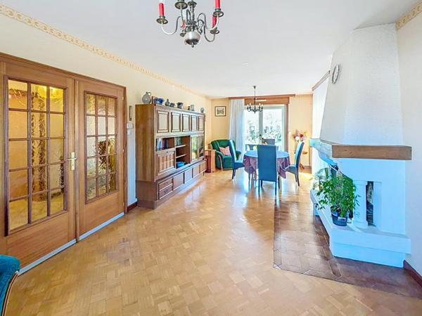 Plain-pied sur sous-sol F5 avec jardin