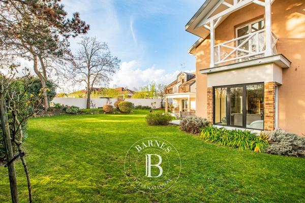 Le Vésinet, Maison 5 Chambres -  262 m² à vendre