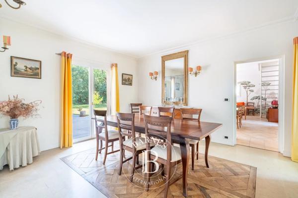 Le Vésinet, Maison 5 Chambres -  262 m² à vendre