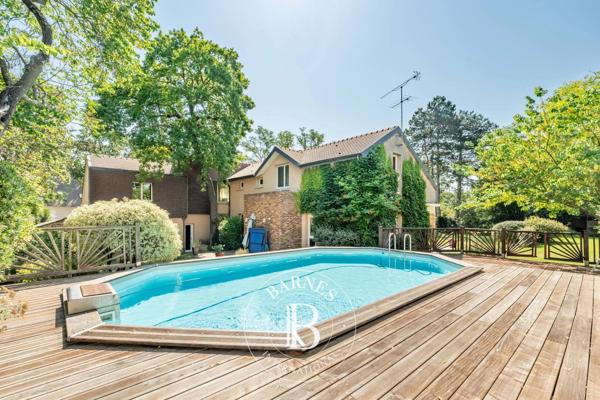Le Vésinet, Maison 5 Chambres -  262 m² à vendre