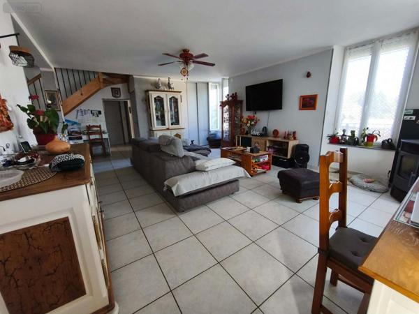 Maison à vendre à Maurs dans le Cantal (15600), ref : 059-2047