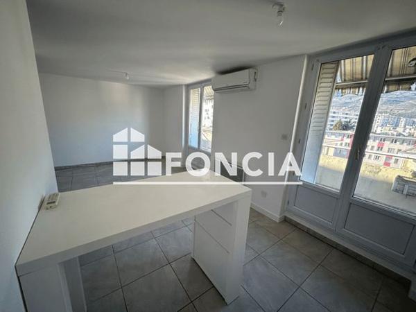 Location Appartement 2 pièces 39.29 m² - 91/93 RUE ABBE GREGOIRE Grenoble 38000