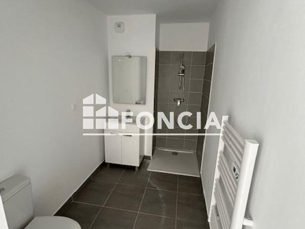 À vendre Studio 30.39 m² - Orange 84100