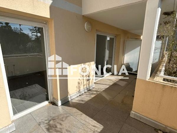 À vendre Studio 30.39 m² - Orange 84100