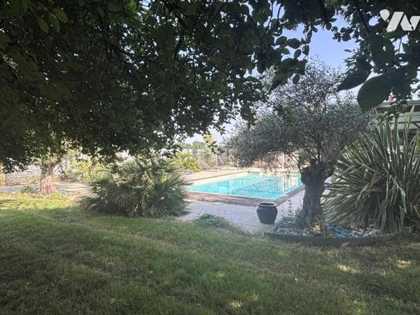 LOIRE AUTHION (49250), SAINT MATHURIN SUR LOIRE maison ancienne avec piscine d'environ 264 m² hab