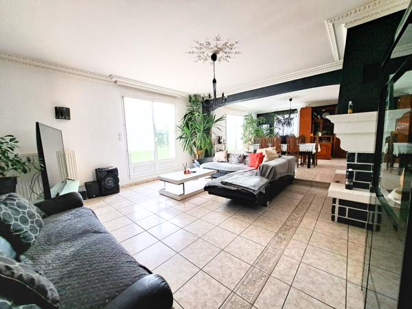 Maison 8 pièces - 230 m²