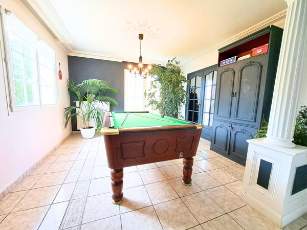 Maison 8 pièces - 230 m²