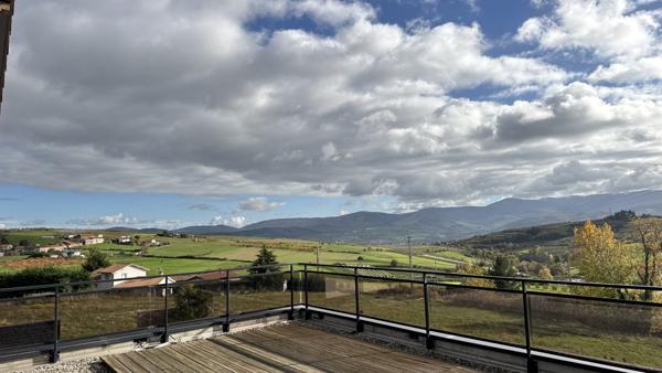 Cellieu (42320) Magnifique villa de 380 m2 avec piscine sur 2750 m2 de terrain