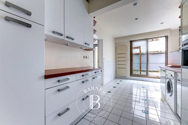 Neuilly-sur-Seine, Appartement 4 Chambres -  158 m² à vendre