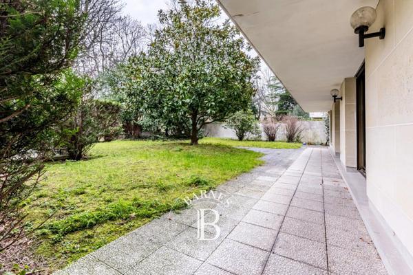 Neuilly-sur-Seine, Appartement 4 Chambres -  158 m² à vendre