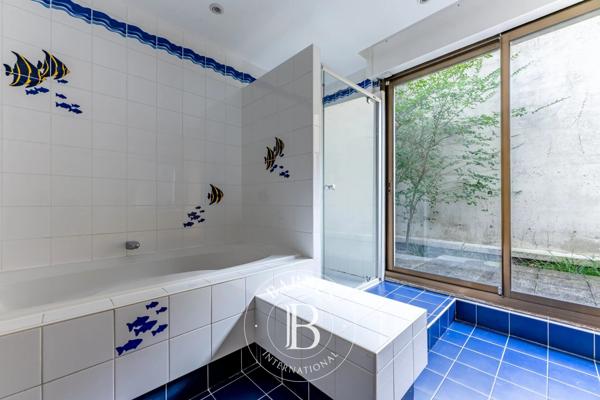 Neuilly-sur-Seine, Appartement 4 Chambres -  158 m² à vendre