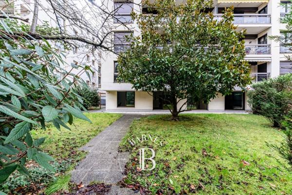 Neuilly-sur-Seine, Appartement 4 Chambres -  158 m² à vendre