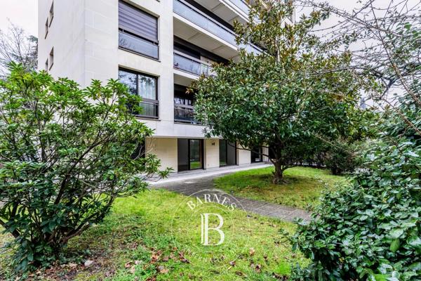Neuilly-sur-Seine, Appartement 4 Chambres -  158 m² à vendre