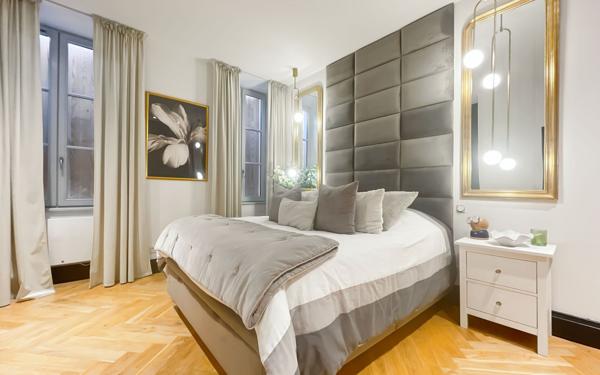 Appartement à vendre    5 pièces • 159 m2 Mont-de-Marsan