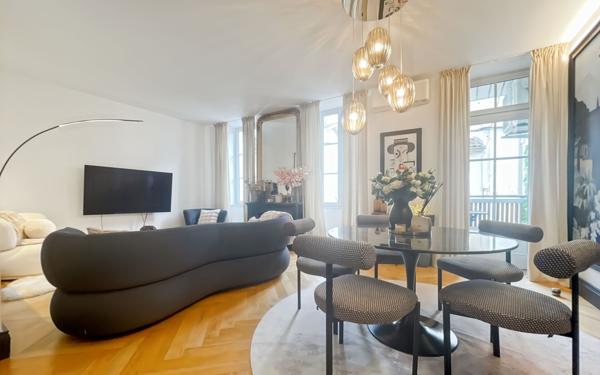 Appartement à vendre    5 pièces • 159 m2 Mont-de-Marsan