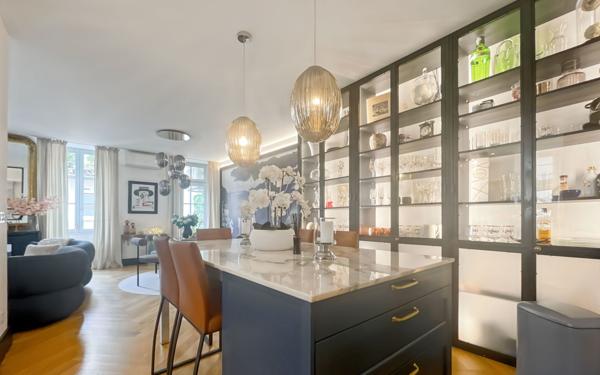 Appartement à vendre    5 pièces • 159 m2 Mont-de-Marsan