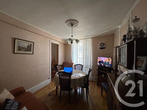 Appartement à vendre  3 pièces - 55,68 m2 FONTAINEBLEAU - 77