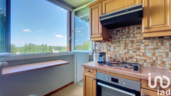 Appartement 4 pièces de 69 m² à Yerres (91330)