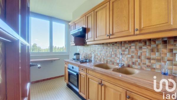 Appartement 4 pièces de 69 m² à Yerres (91330)