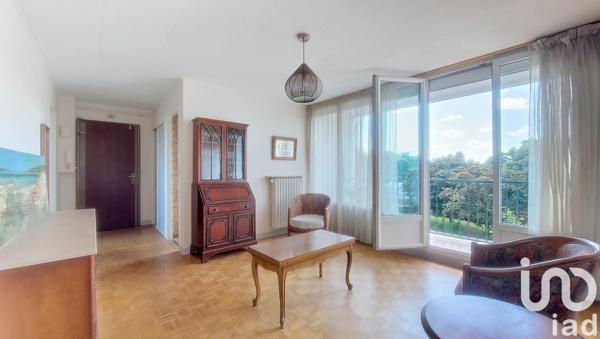 Appartement 4 pièces de 69 m² à Yerres (91330)