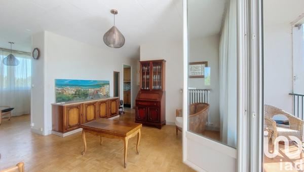 Appartement 4 pièces de 69 m² à Yerres (91330)