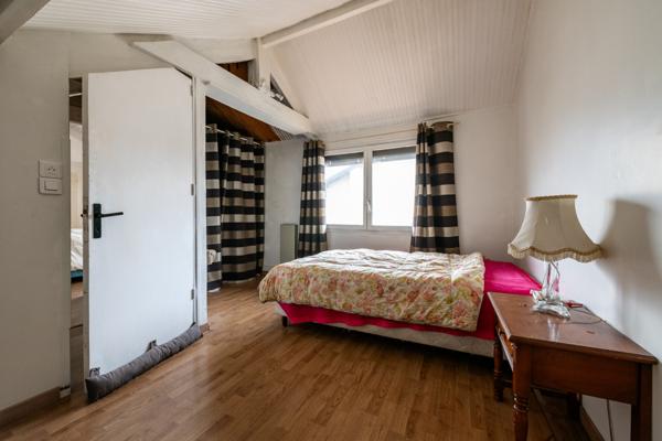 Massy (91300) Rare à Massy : maison principale + maison indépendante louable 1 200 €/mois