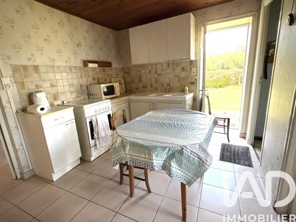 Maison à vendre 6 pièces 141 m² Brioux-sur-Boutonne